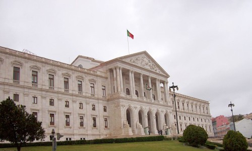 1024px-Palácio_de_São_Bento_Lissabon_2009